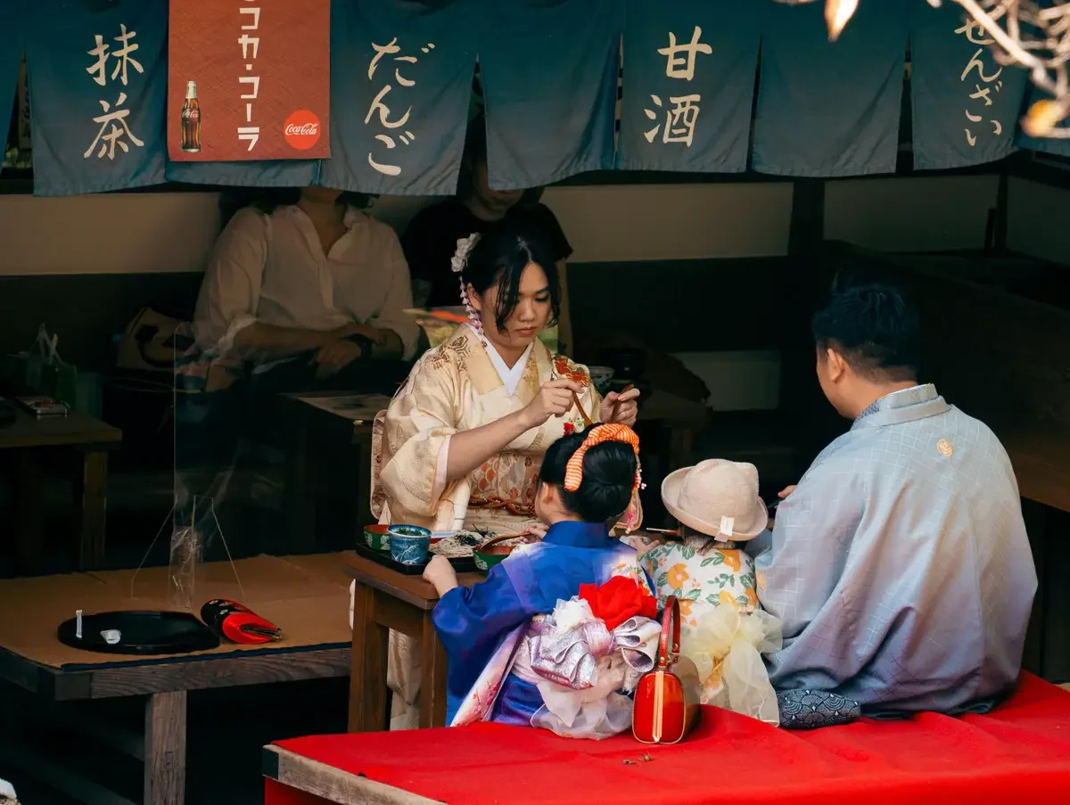 Famille en balade au Japon